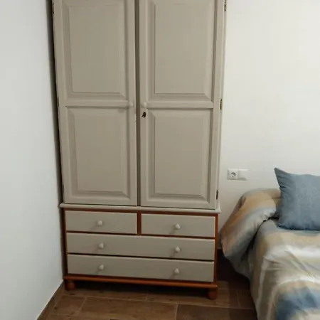 Apartamento Aitue * Gijon